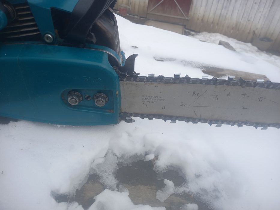 Drujbă Makita în stare f bună