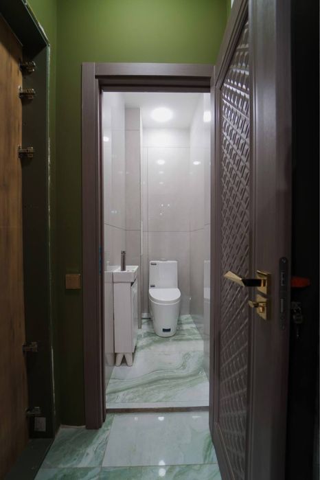 Срочна Продаётся Нежилой Помищения Яккасарай Жуманжи Выгодная Инвестит