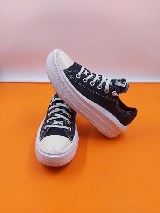 Converse номер 39 Оригинални дамски кецове