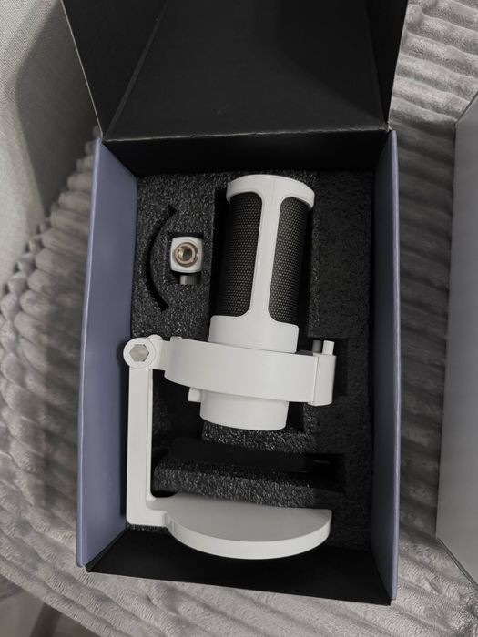 игровой микрофон fifine a8