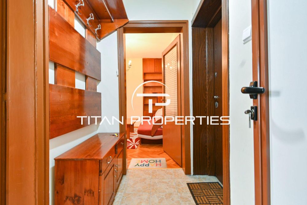 Дава се под наем Двустаен апартамент в София, Център - 55 кв.м за 548.25 € - Снимка #12