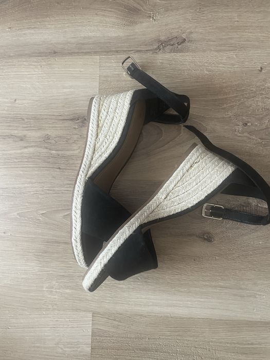 Sandale hm marime 39