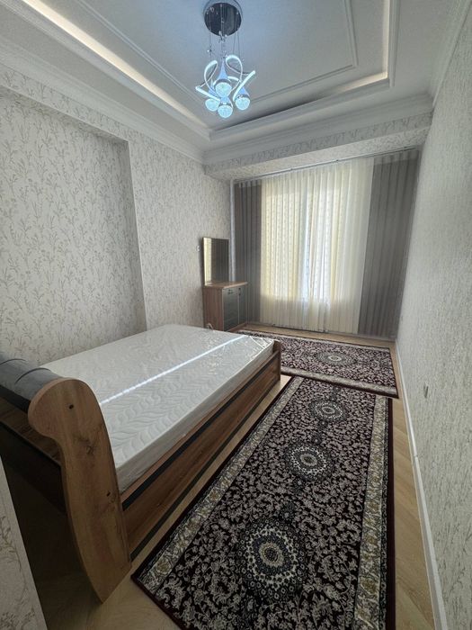 Аренда сдается на Кадышва 2 комнатная с евро ремонт с обстановкой