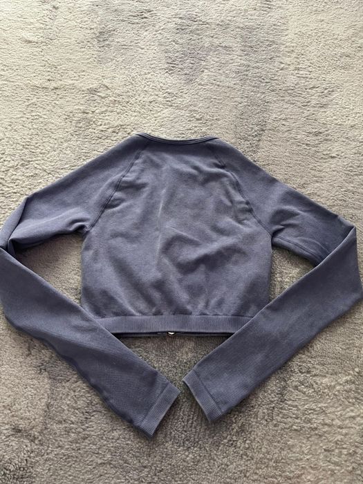 Bo+Tee Women's Cropped Full zip Indigo Purple Long Sleeve Athletic Top