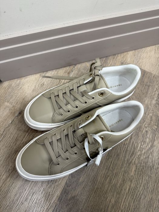 Новая обувь tommy helfiger