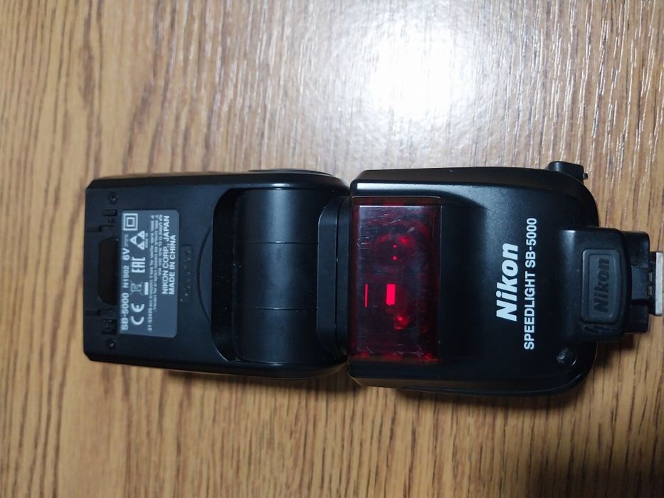 Nikon Speedlight SB-5000