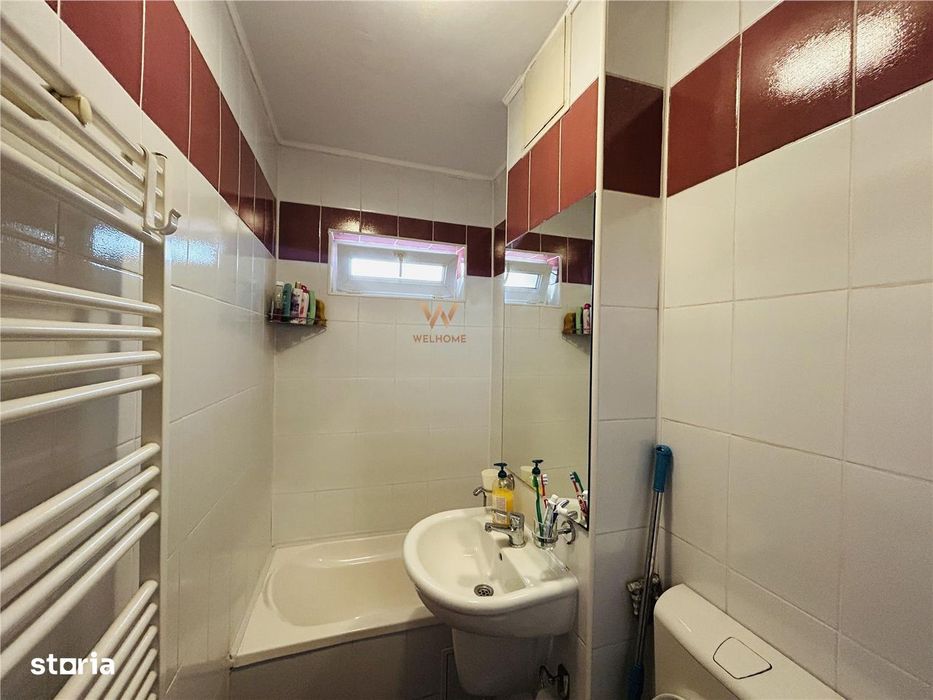 Ap cu 3 camere, balcon, etaj 25, mobilat si utilat complet