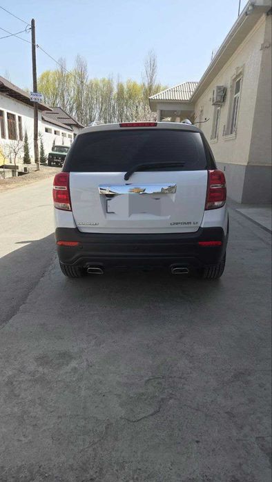 Sotiladi: Captiva 4. Full 2.4, yili 2018, rangi oq, kraska tozza