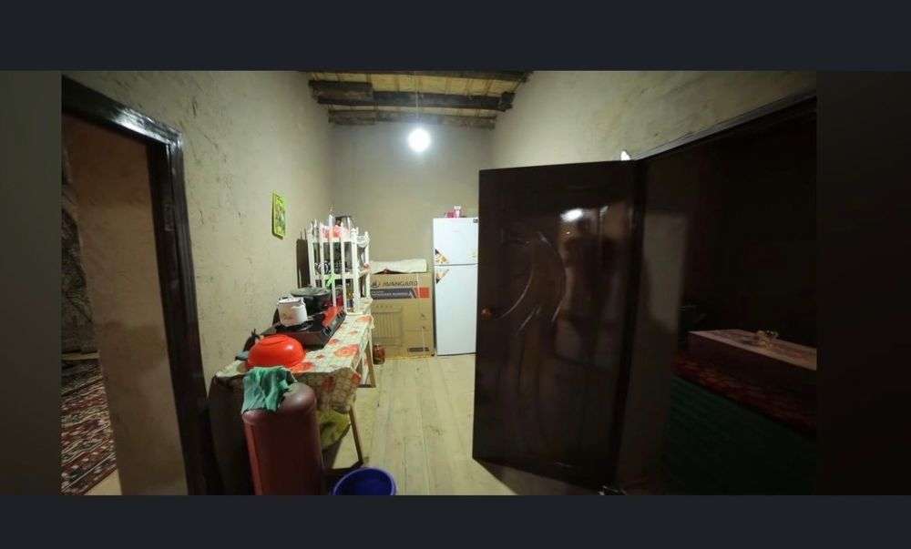 Zudlik bilan sotiladi