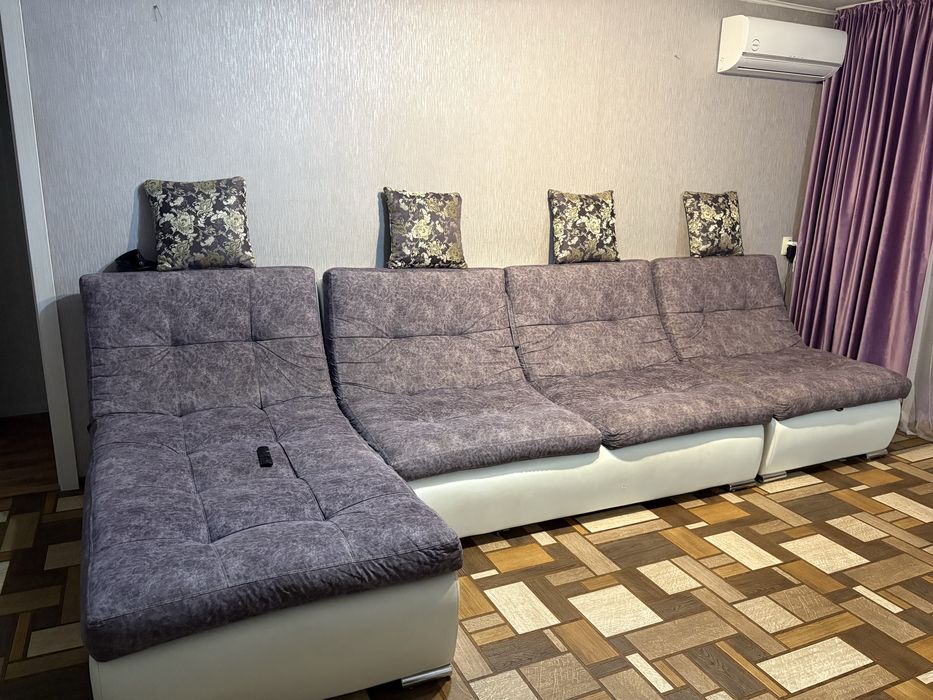 Продам диван пума