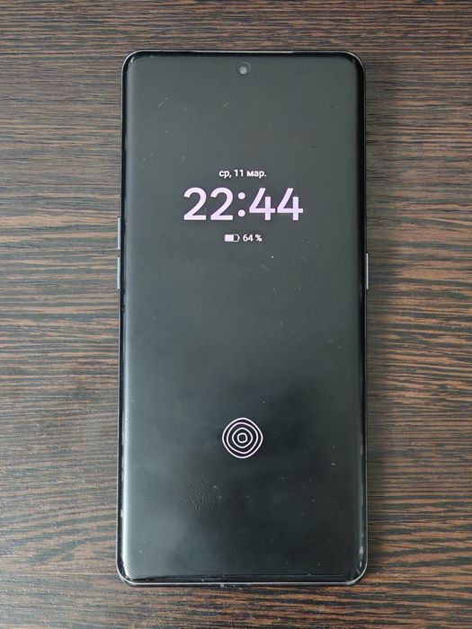 Смартфон Oppo Find X6 Pro