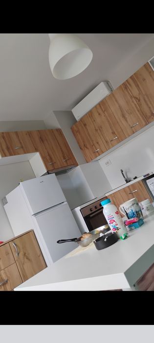 Дава се под наем Етаж от къща в Велинград - 97 кв.м за 459 € - Снимка #1