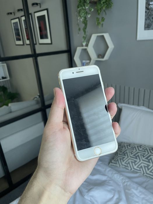 Айфон 6с золотом цвете