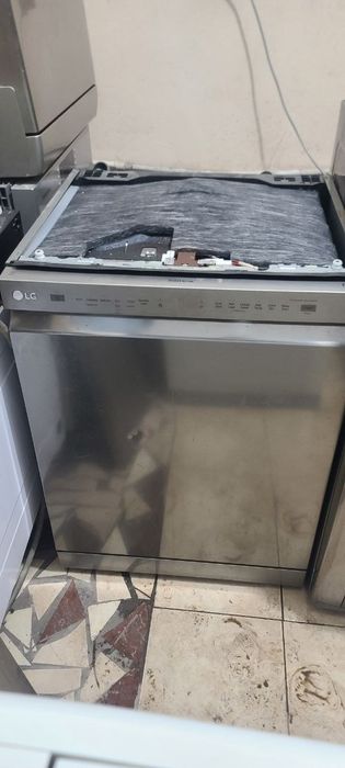 Ремонт стиральных машин и посуда моющий машинки. Гарантия  качества .