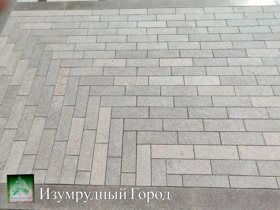 Бордюры гранитные, брусчатка, гранит в наличии