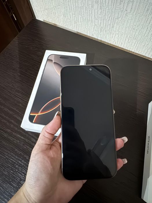 Apple Iphone 16 pro max