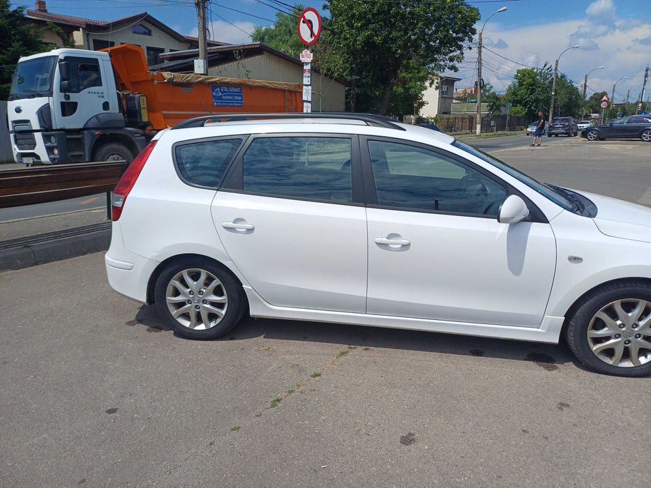 Hyundai i30 cw 1.4 gpl