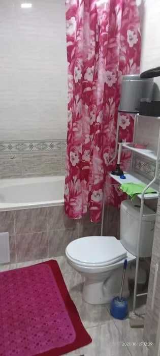 метро Рохат 1-комнатная малобюджетная