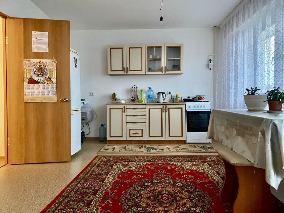 2комн, Абая 101а, 4этаж