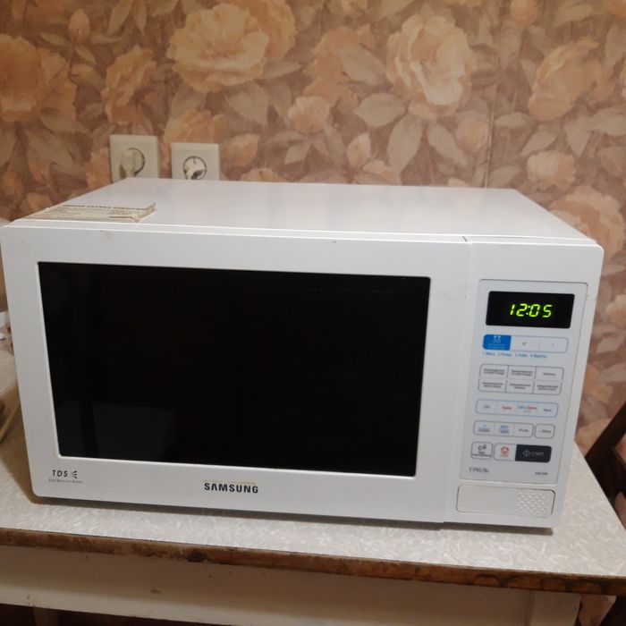 Микроволновка Samsung