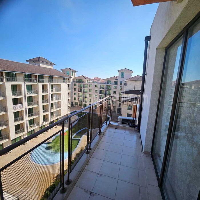 Продава се Двустаен апартамент в к.к. Слънчев бряг - 67 кв.м за 1150 €/кв.м - Снимка #12