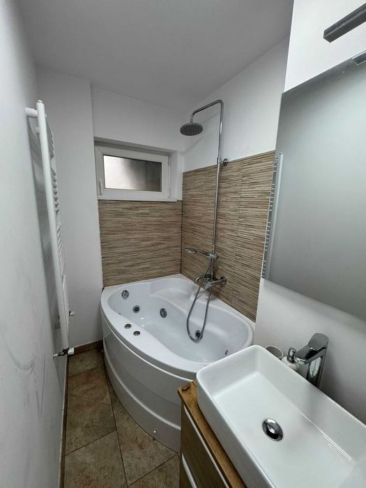 Vand apartament 1 camera,decomandat,32 mp