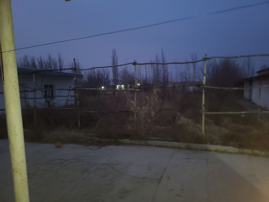 Uy Sotiladi Jizzax viloyati Paxtakor tumanida