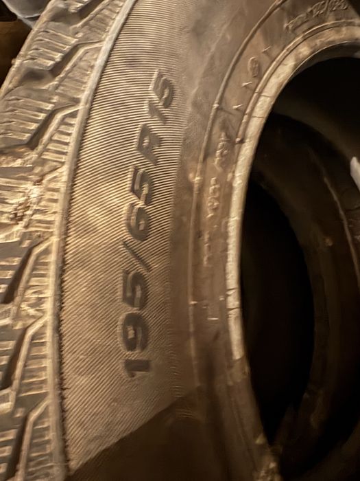 Зимние шины 196/65 R15