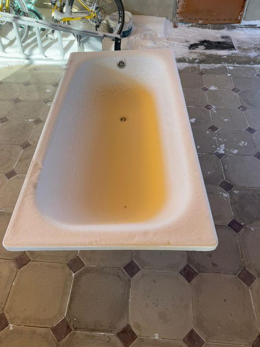 Продам ванну.Торг уместен