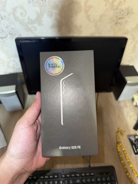 Samsung S25FE. Новый.