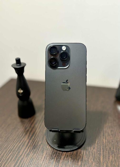 Iphone 16 pro titanium Black 128Gb 100%baterie