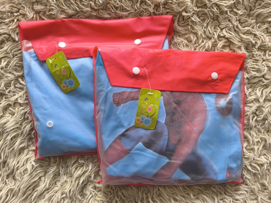 Плащ дождевик детский.