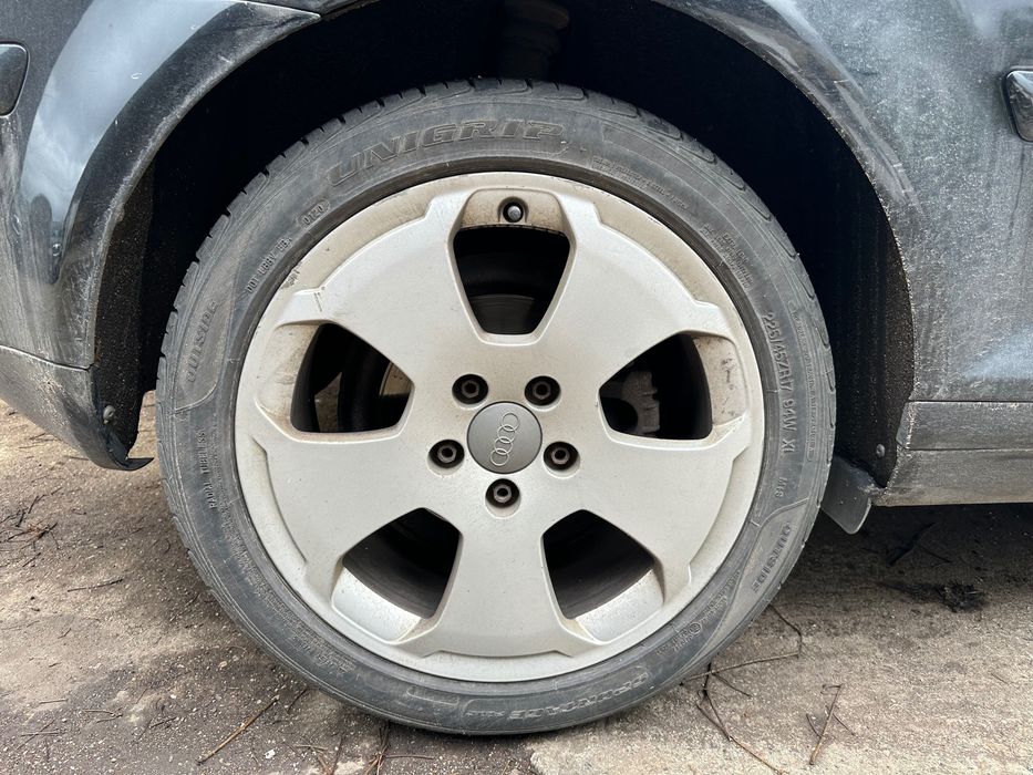 Audi a3 8p начасти