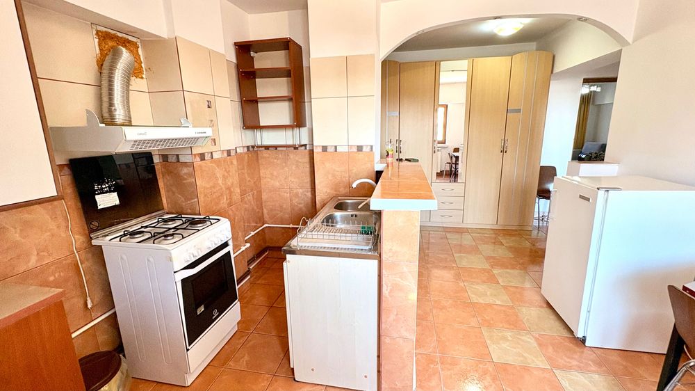Apartament de Inchiriat - 60 mp - 2 camere - Strada Traian  Drobeta Turnu Severin