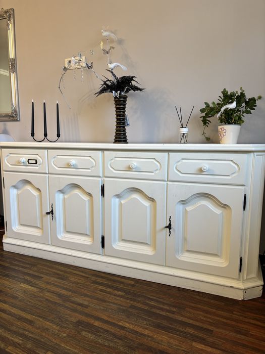 Vand comoda si birou lemn masiv