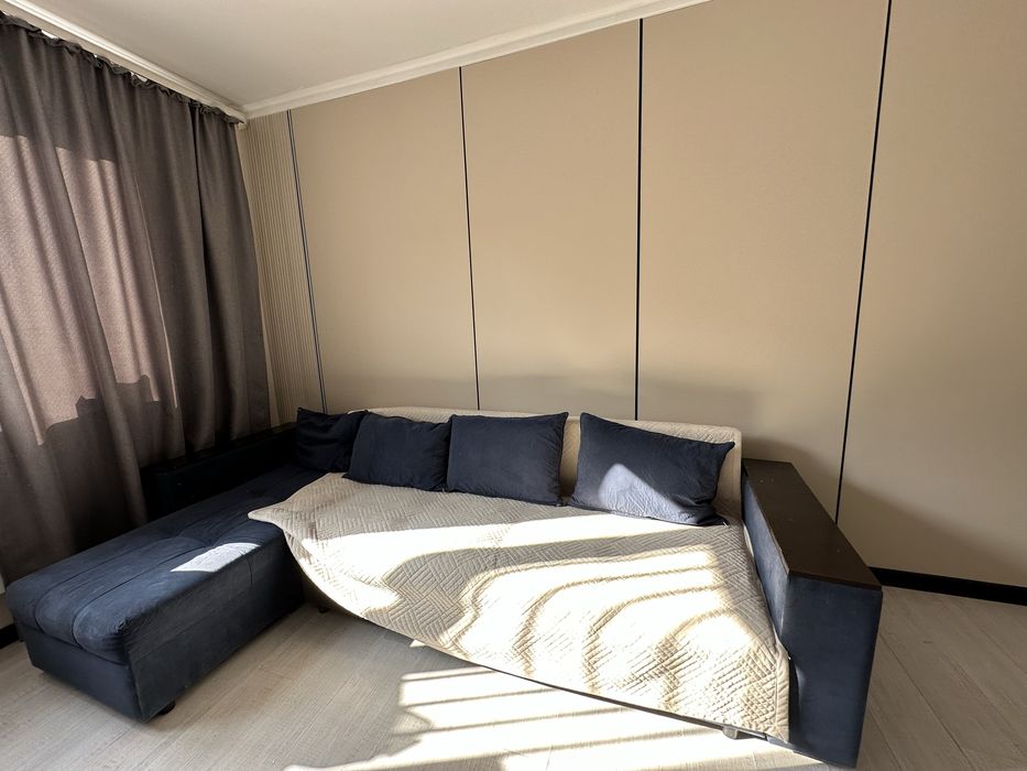 Продам диван 30000 тг