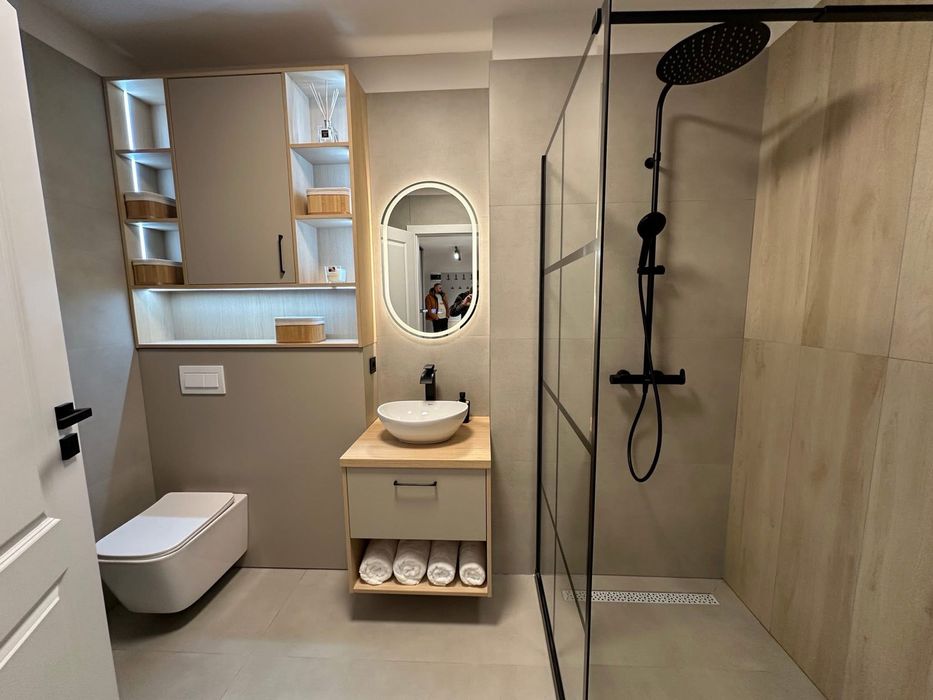 Amenajari interioare si exterioare, finisaje interioare, renovari