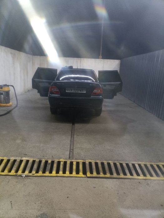 Avtomobil yaxshi narxda