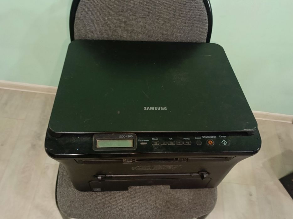 Продам принтер катриджный