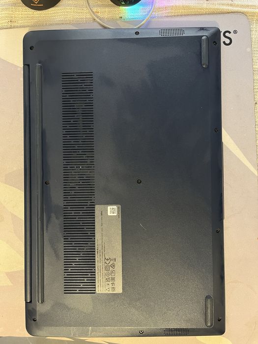 Vand laptop Lenovo IdeaPad 3 + incarcator