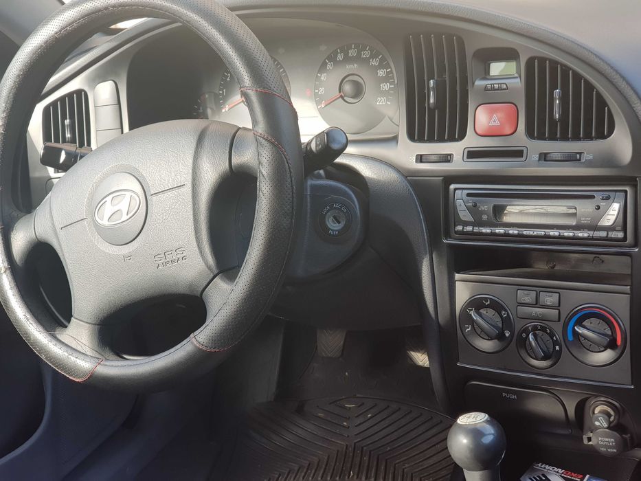 Hyundai Elantra 1.6 GL New Facelift