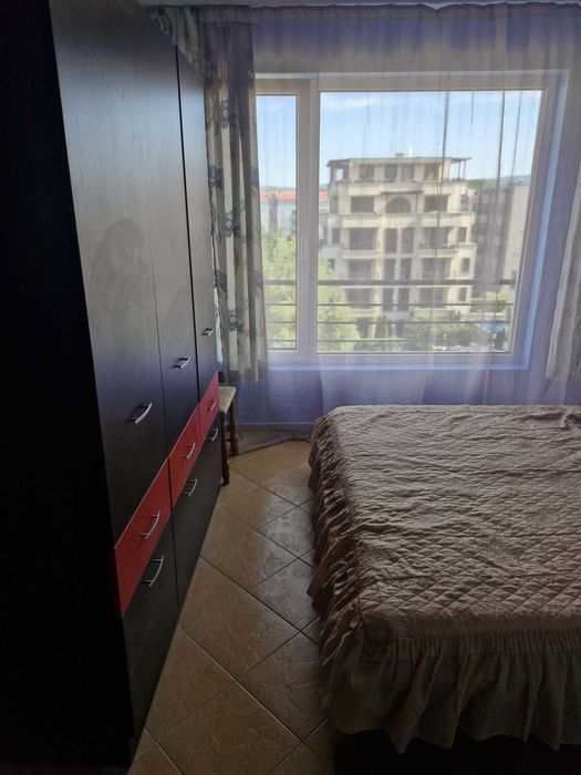 Дава се под наем Тристаен апартамент в Несебър - 80 кв.м за 612 € - Снимка #11