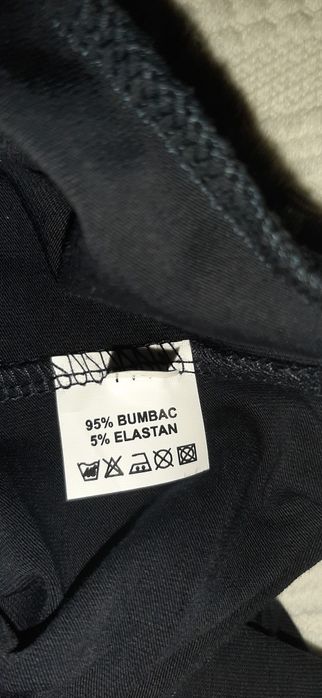 Pantaloni  sport noi cu eticheta  marimea M