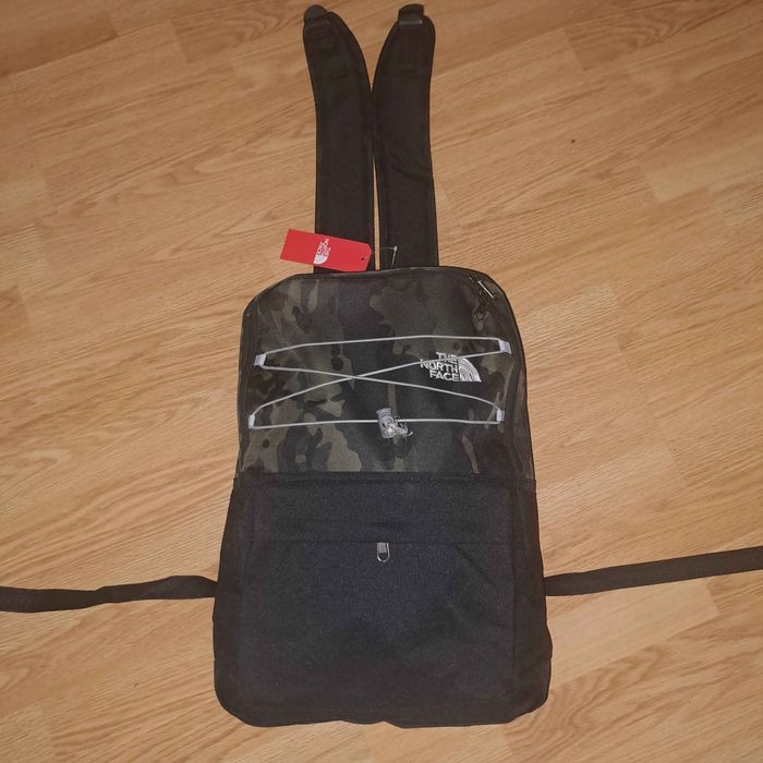 Ghiozdan North Face Camo