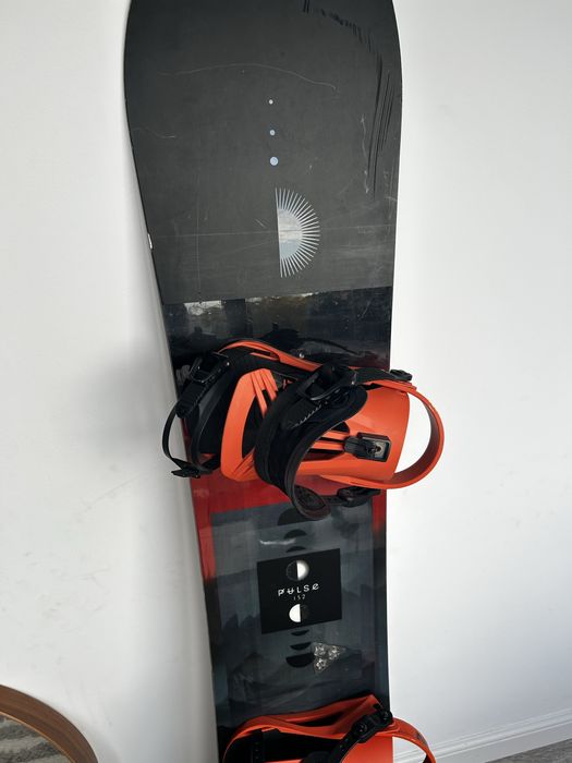 Placă snowboard Salomon Pulse 152 cm + legături Union Flite Pro in
