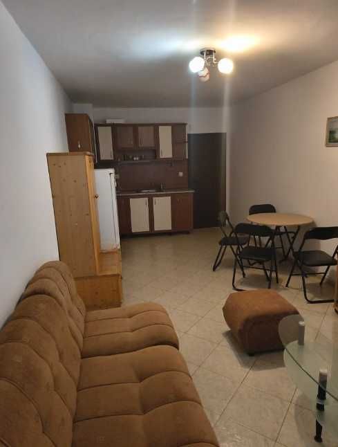 Двустаен апартамент в Христо Смирненски 82 кв.м.