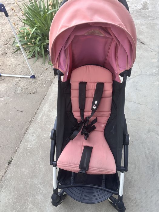 Vand carucior baby zen 3 in 1.