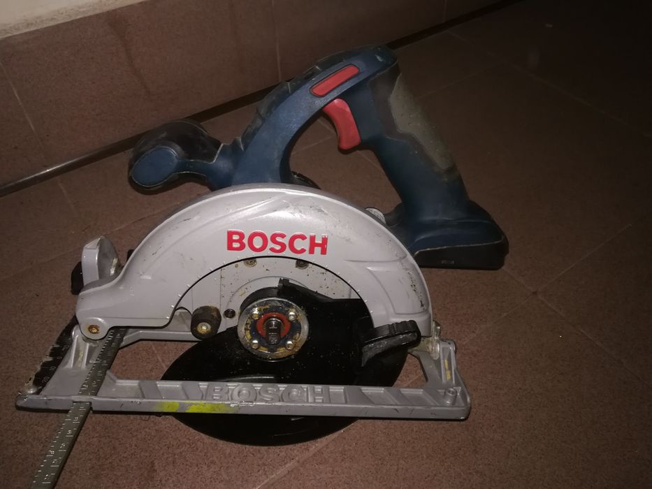 Bosch circular de mână Profesional 18v Li Ion