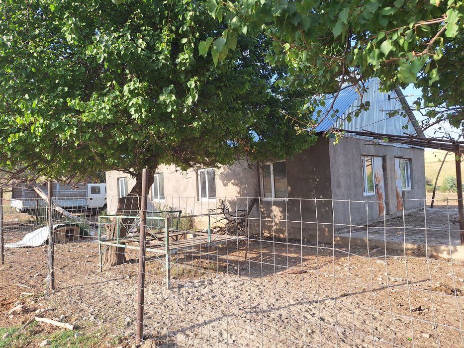 Продам участок. .