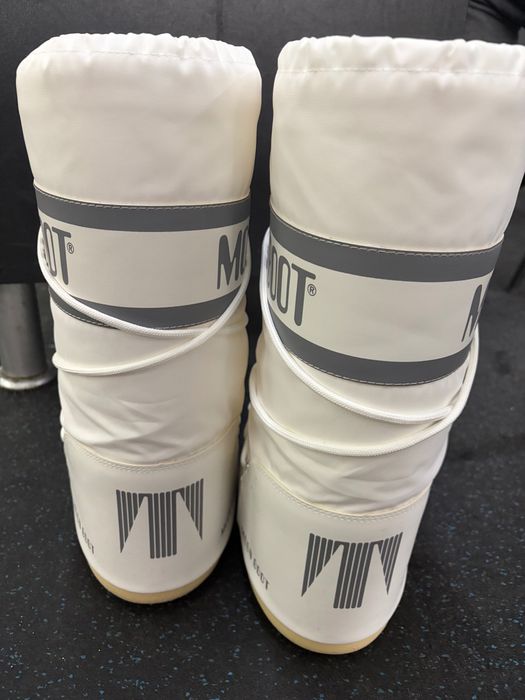 Moon boots for sale